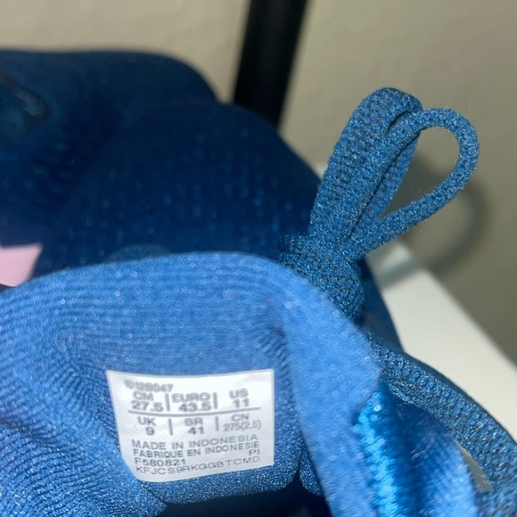 ASICS Gel Kayano 28 - Picture 7 of 8